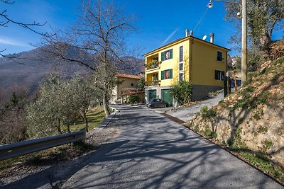 Idyllisches Ferienhaus in Erli mit Balkon