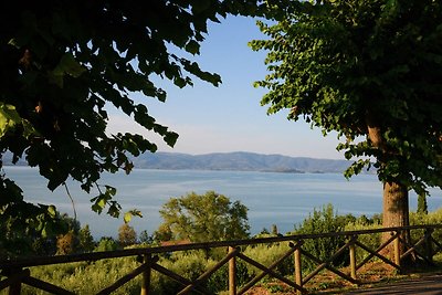 Casa vacanze a Magione con giardino