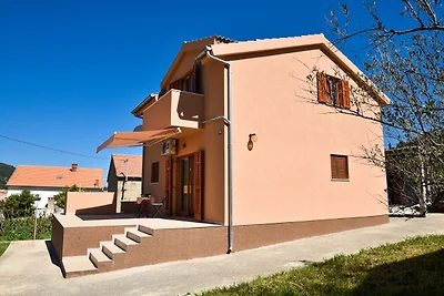 Ferienhaus in Veli Iz mit umzהuntem Garten