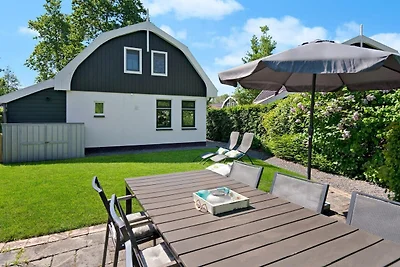 Renoviertes Chalet in Schoorl mit Garten