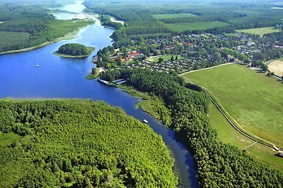 Ferienhaus mit Sauna im Ferienpark Mirow