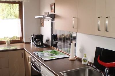 En zeer ruime benedenwoning in een prachtige