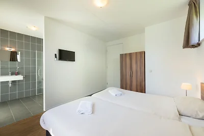 Luxuriöse Villa mit 8 Bädern in einem...