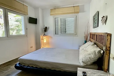 Apartment in Estartit near sea beach