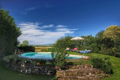 Agriturismo tra Montepulciano e Trasimeno
