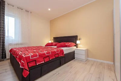 Bračić Premium Apartments with Outdoor Pool a...