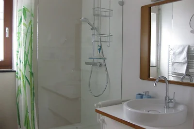 Ferienwohnung mit 2 Schlafzimmer