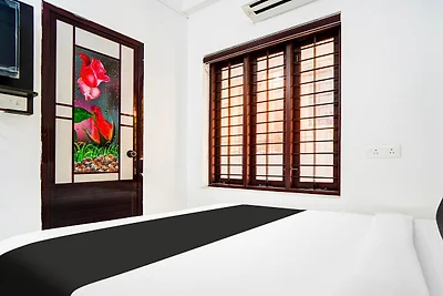 Super Hotel O Attukal