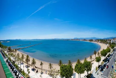 Wohnung in Roses am Strand