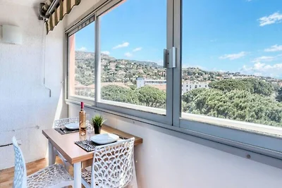 Wohnung in Le Lavandou am Strand