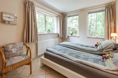 Luxuriöses Ferienhaus mit Garten