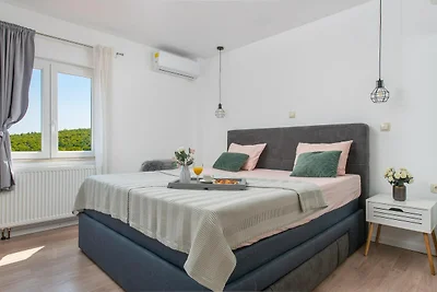 Rustige vakantievilla in Kladnjice