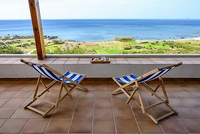 Villa in Sfinari mit Schwimmbecken