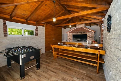 Villa a Stankovci con piscina