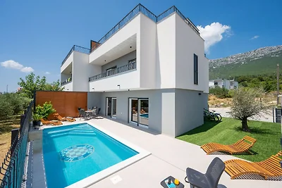 Ferienoase mit Hydromassage-Pool