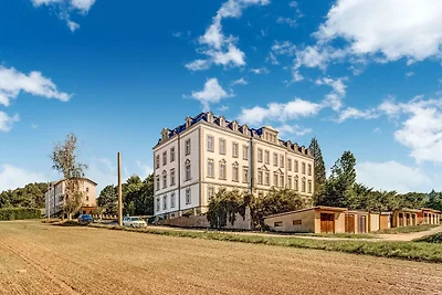 Attraktive Villa mit Garten in Borstendorf