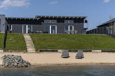 Casa vacanze a Löbnitz con piscina