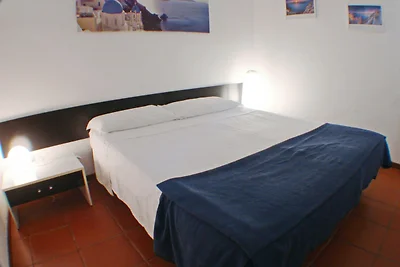 Einladende Wohnung in Olbia mit Garten