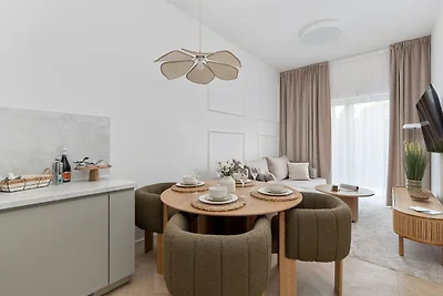 Komfortables Apartment, Innenpool, Strandnähe