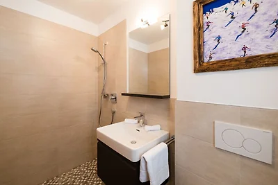 Zeer luxe chalet met 4 badkamers, nabij...