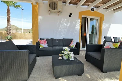 Belvilla di OYO Villa Costa de la Vida