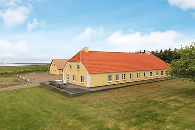 16 Personen Ferienhaus in Nykøbing M