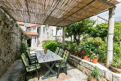 Villa Marini Dvori - Two-Bedroom Apartment wi...