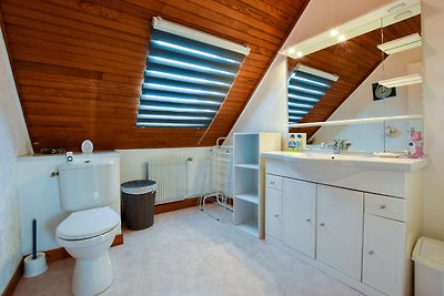 Maison de vacances accueillante près de la me...
