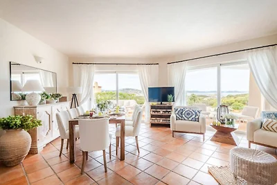 Üppige Villa in der Nähe des Strandes von...