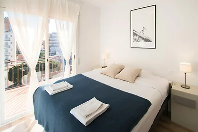 Wohnung in Roses mit Bergblick