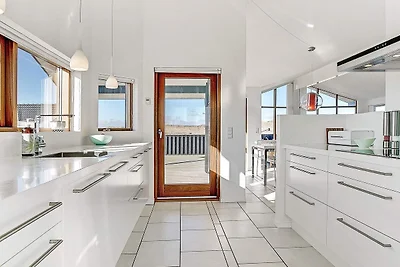 8 osob apartament w Hjørring