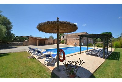 Holiday home in quiet area with private swimm...