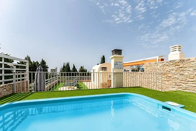 Ferienhaus mit  Pool im Herzen von Marbella