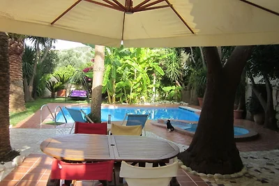 Villa in Giannoudi met privיzwembad
