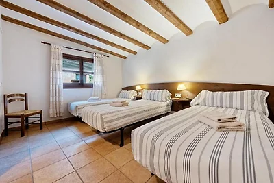 Prächtiges Dorfhaus in Rojals