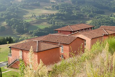 Rustiek appartement in Trebas les Bains in gr...