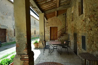 Kinderfreundliches Ferienhaus in Volterra mit...