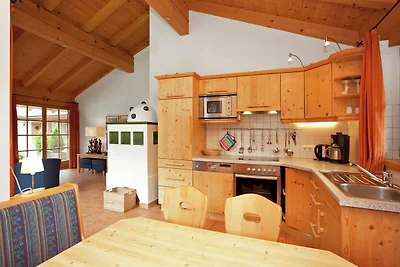 Ruhiges Chalet mit Pool in Wald im Pinzgau