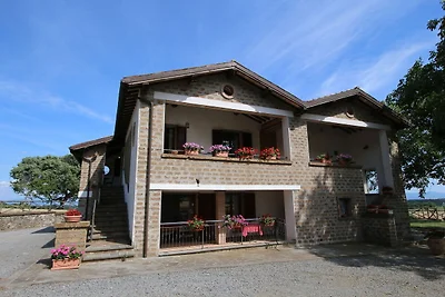 Agriturismo con piscina privata