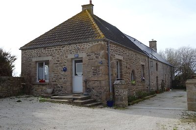 Cottage auf dem Land nahe dem Meer in...