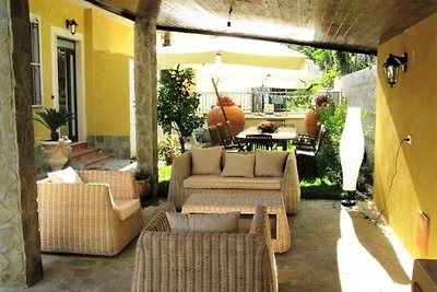 Splendida casa con giardino nel cuore del...