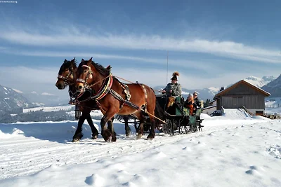 Grazioso chalet a Maria Alm con terrazza
