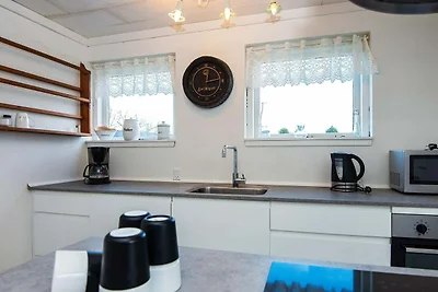 6 Personen Ferienhaus in Juelsminde-By Traum