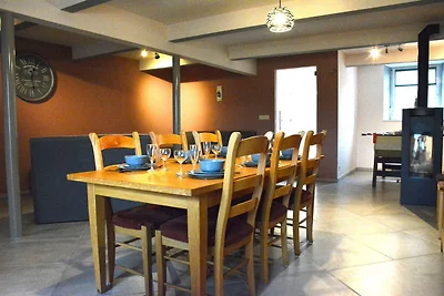 Casa vacanze a Couvin con terrazza