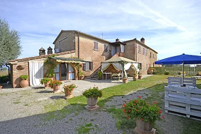 Ruhige Villa in Cortona mit privatem Pool