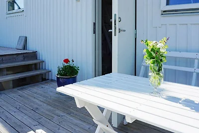 4 Personen Ferienhaus in Økerø