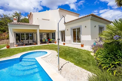 Bella villa con piscina privata vicino a...