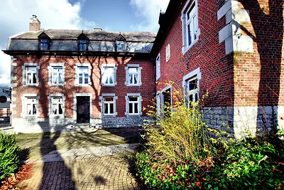Lussuosa villa con sauna a Houyet