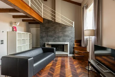 Galliera 2 - Wooden design apartment