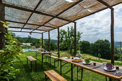 Schönes Bauernhaus mit Swimmingpool